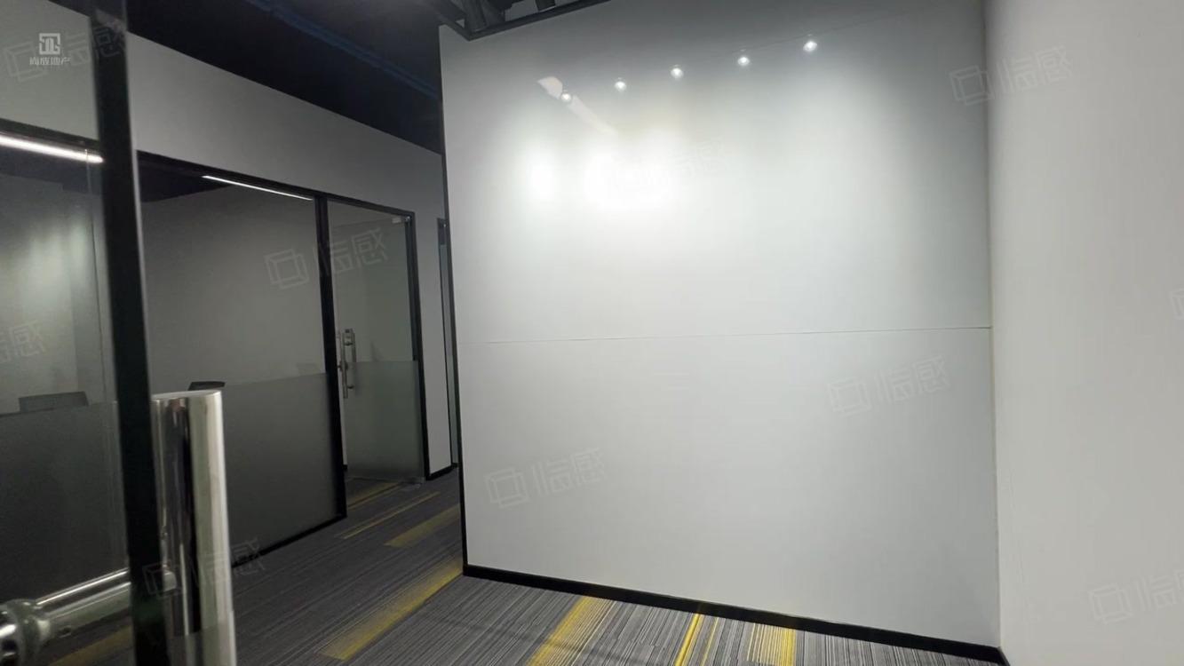 上海盛大天地盛贸中心二手房房源图片