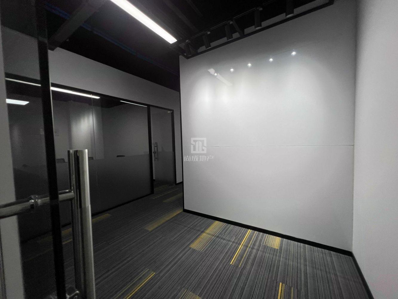 上海盛大天地盛贸中心二手房房源图片