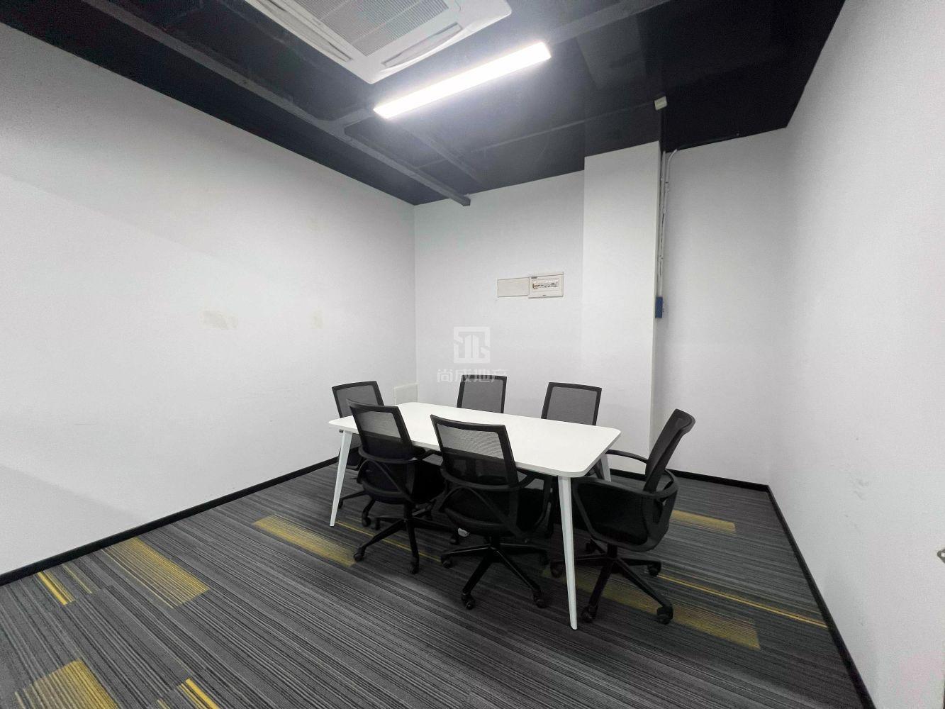 上海盛大天地盛贸中心二手房房源图片