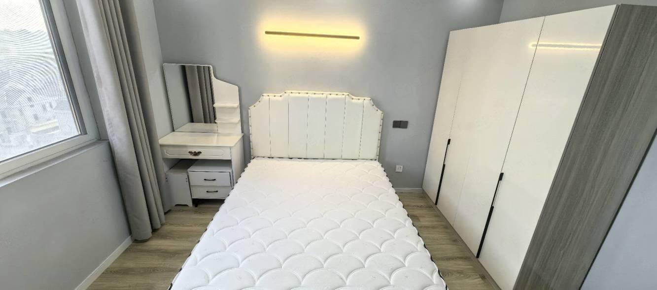 上海金海华城鸿明佳苑二手房房源图片