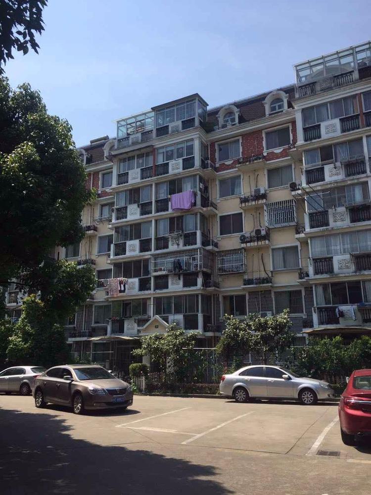 上海爱法花园(二期)二手房房源图片