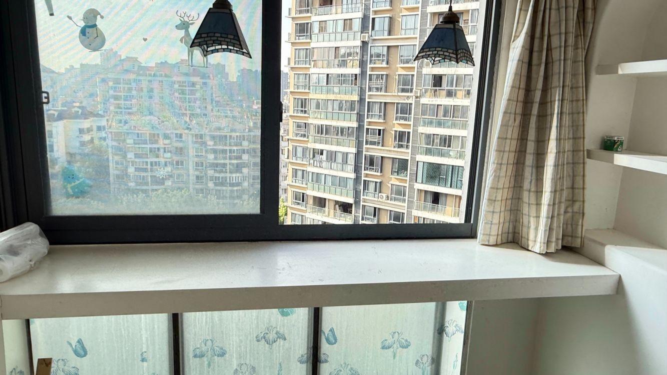 上海滨江晶典二手房房源图片