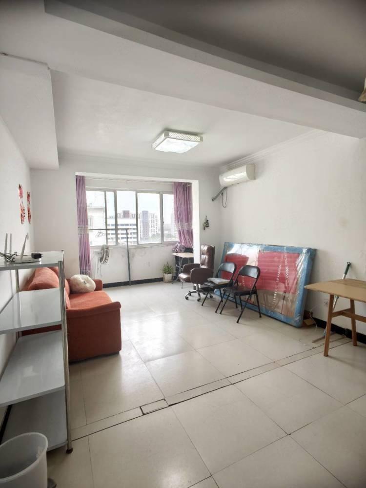 上海龚路新城二手房房源图片