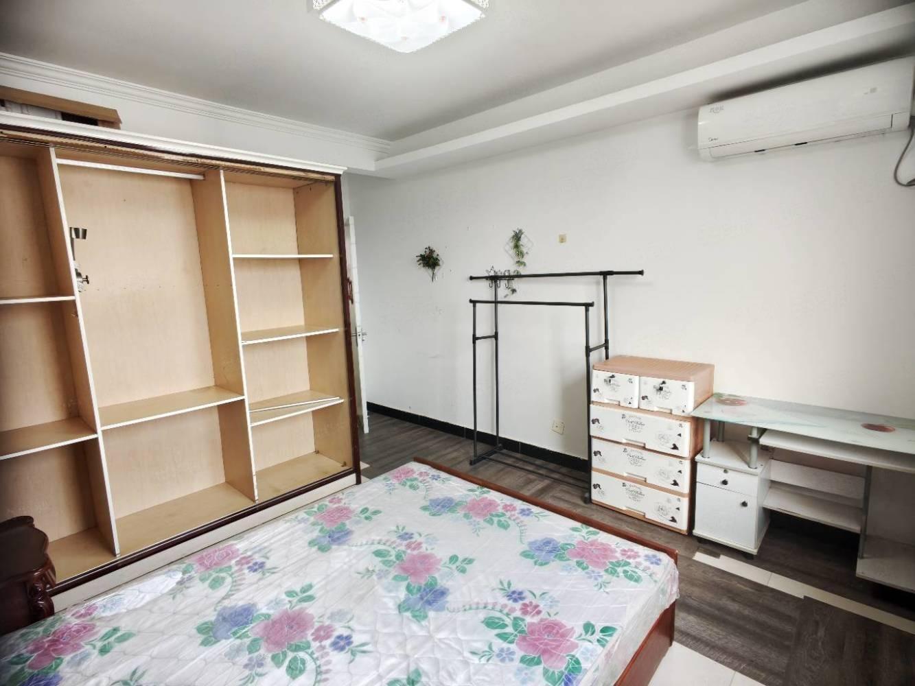 上海龚路新城二手房房源图片