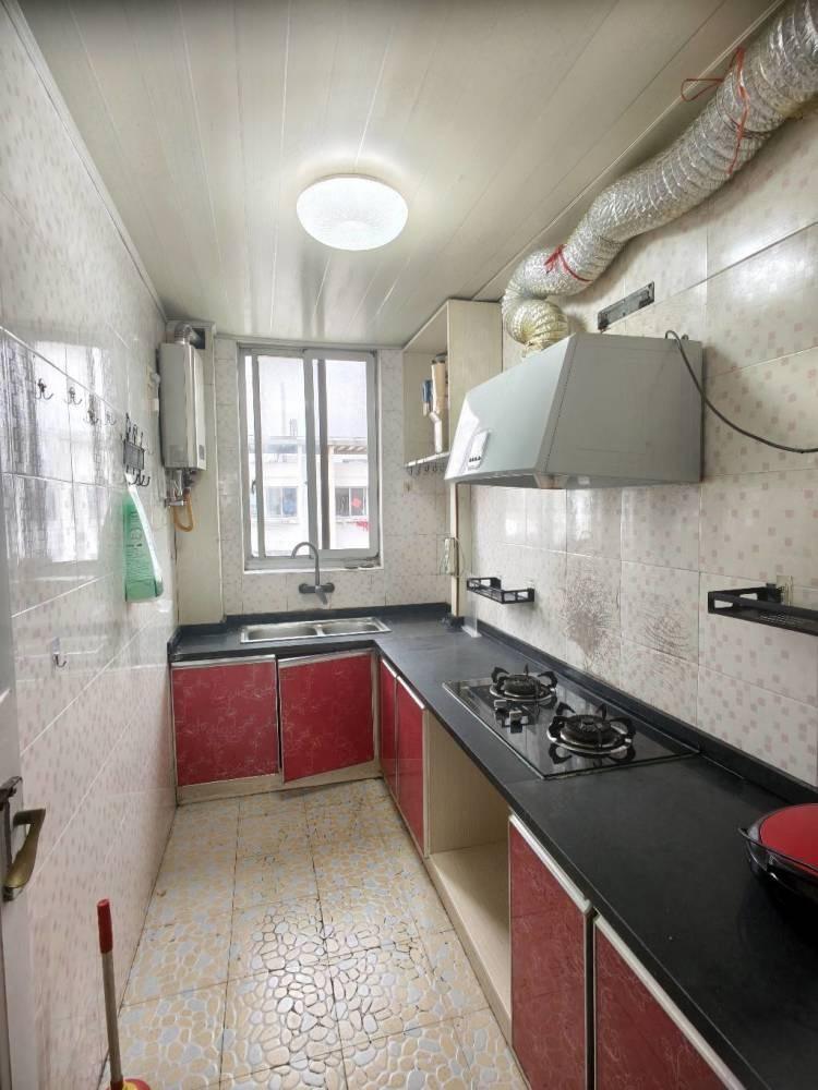 上海龚路新城二手房房源图片