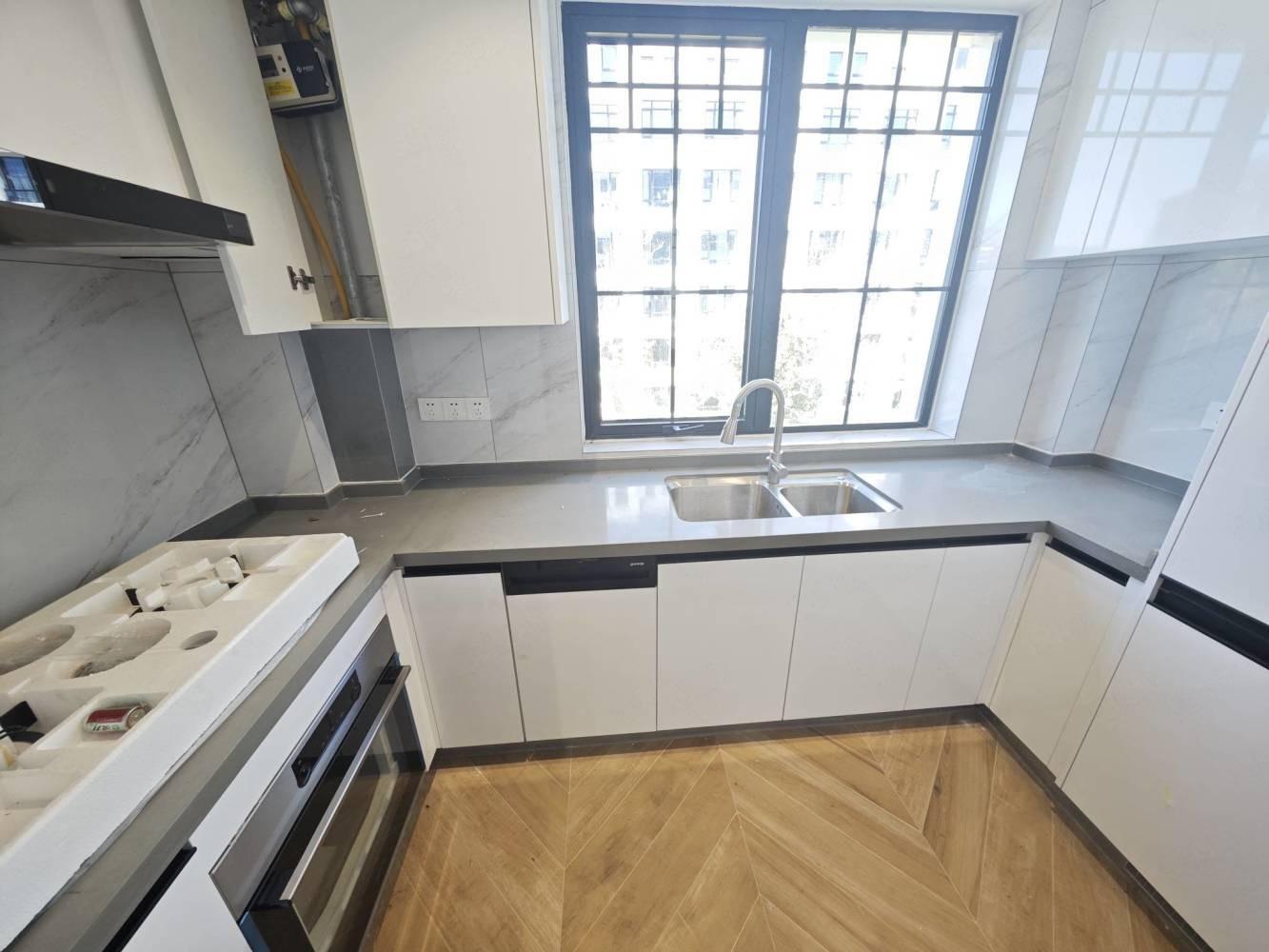 上海佩玛山丘二手房房源图片