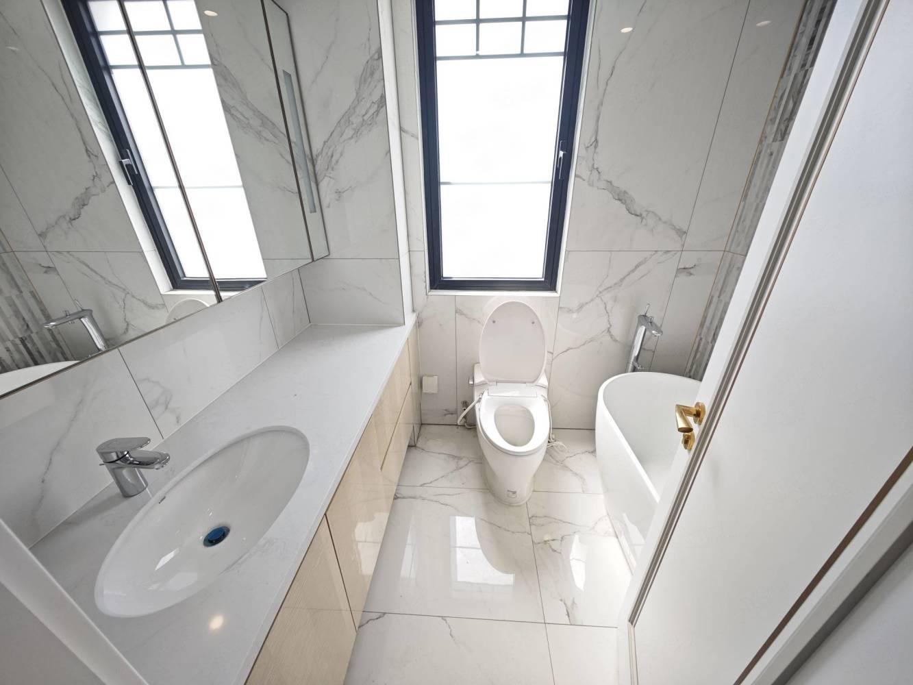 上海佩玛山丘二手房房源图片