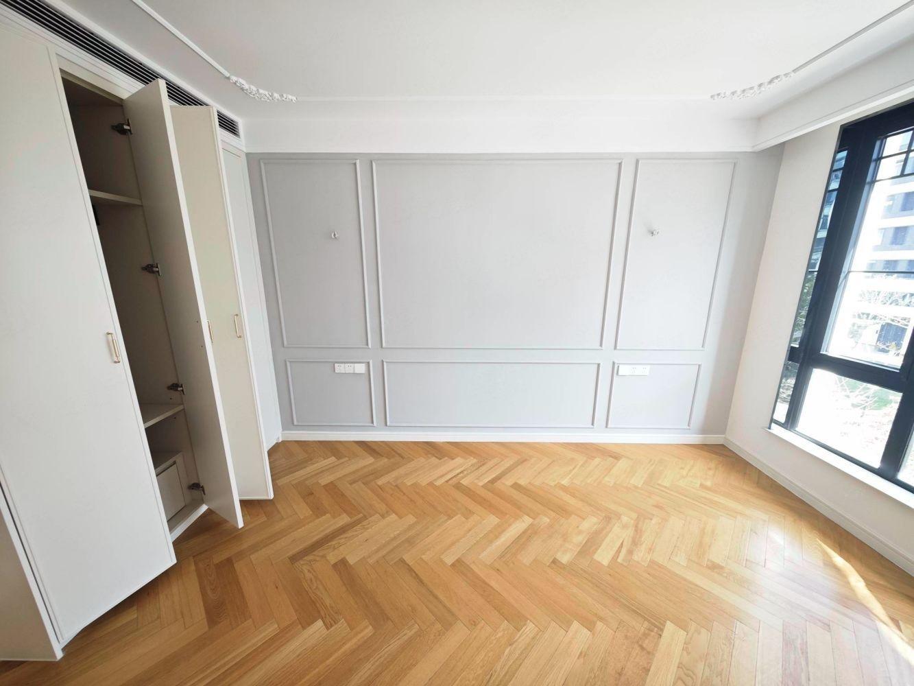 上海佩玛山丘二手房房源图片