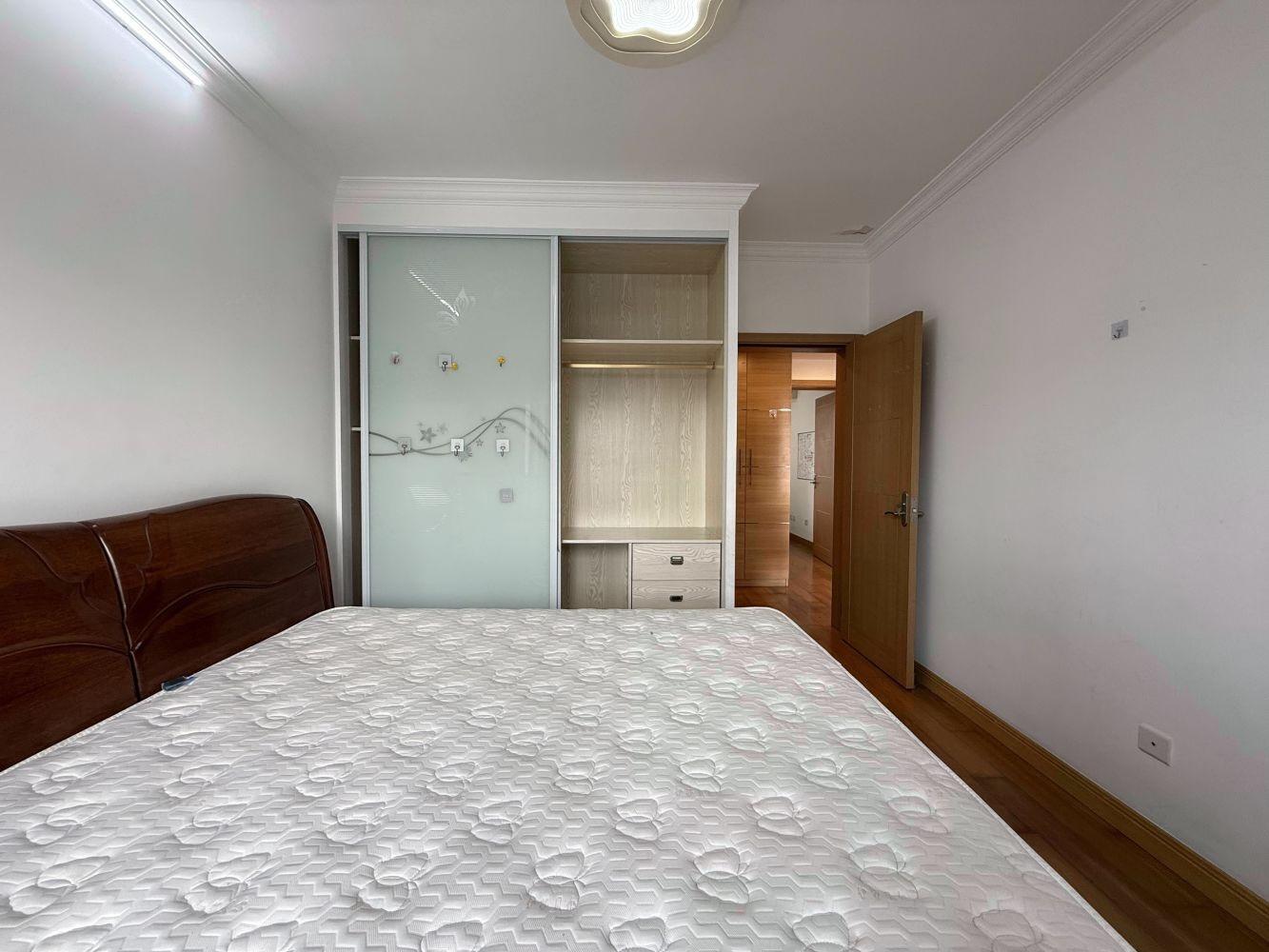 上海上隽嘉苑(公寓住宅)二手房房源图片