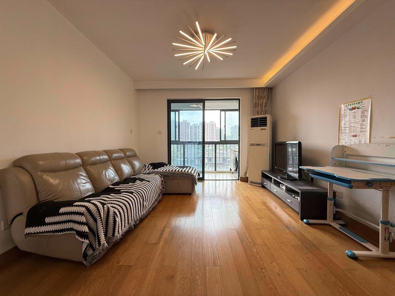 上海上隽嘉苑(公寓住宅)二手房房源图片