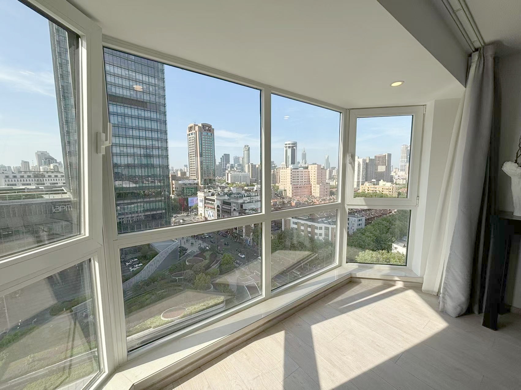 上海东方巴黎霞飞苑二手房房源图片