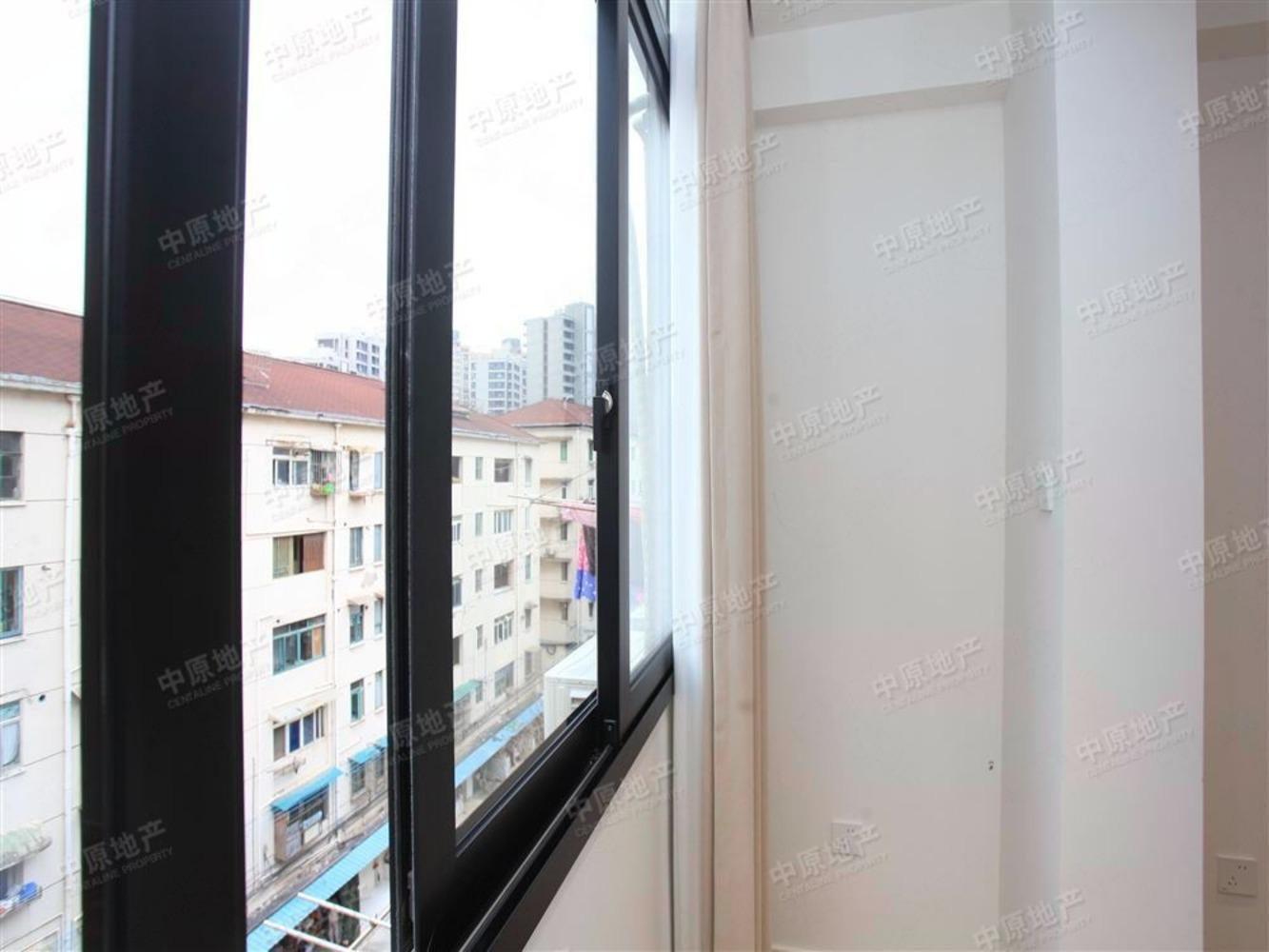 上海打虎山路6弄小区二手房房源图片