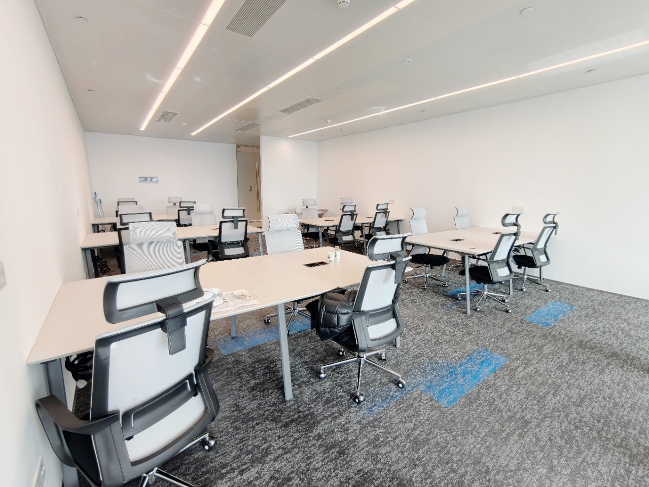 上海信泰融资大厦二手房房源图片