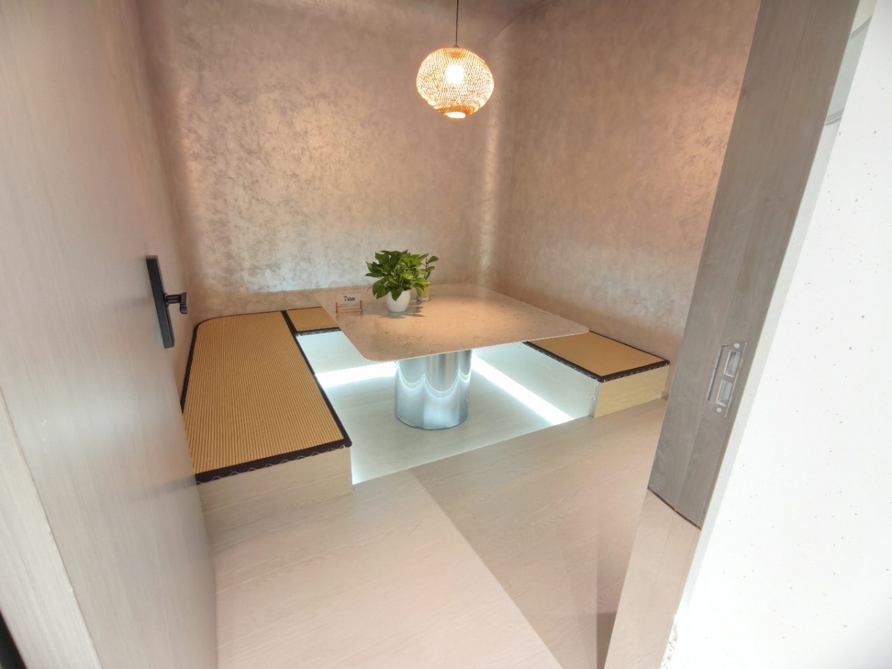 上海信泰融资大厦二手房房源图片