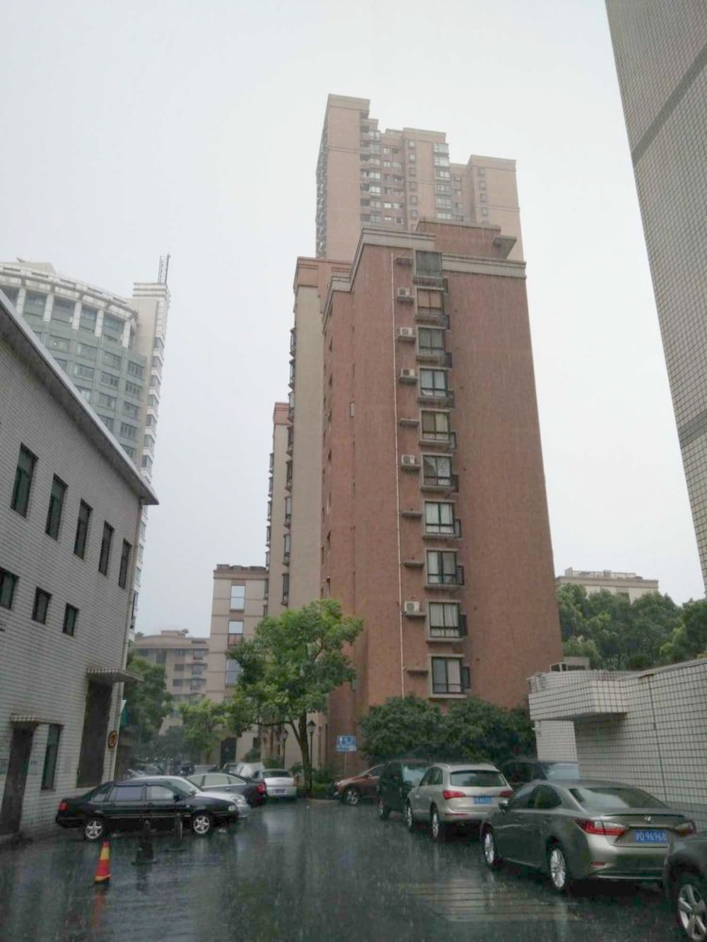 上海丁香公寓二手房房源图片