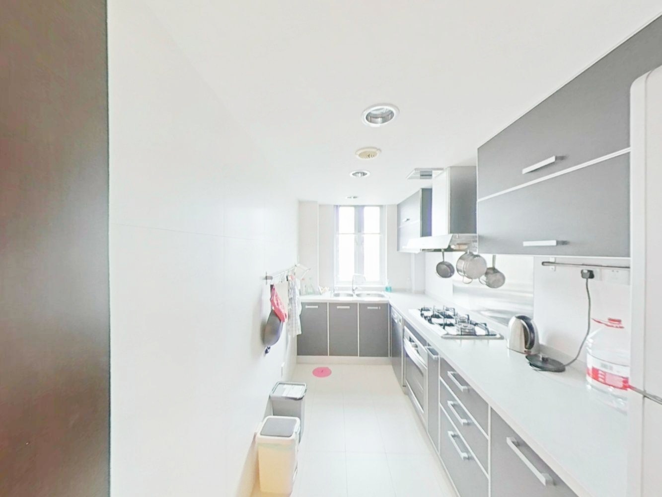 上海艺术公寓二手房房源图片