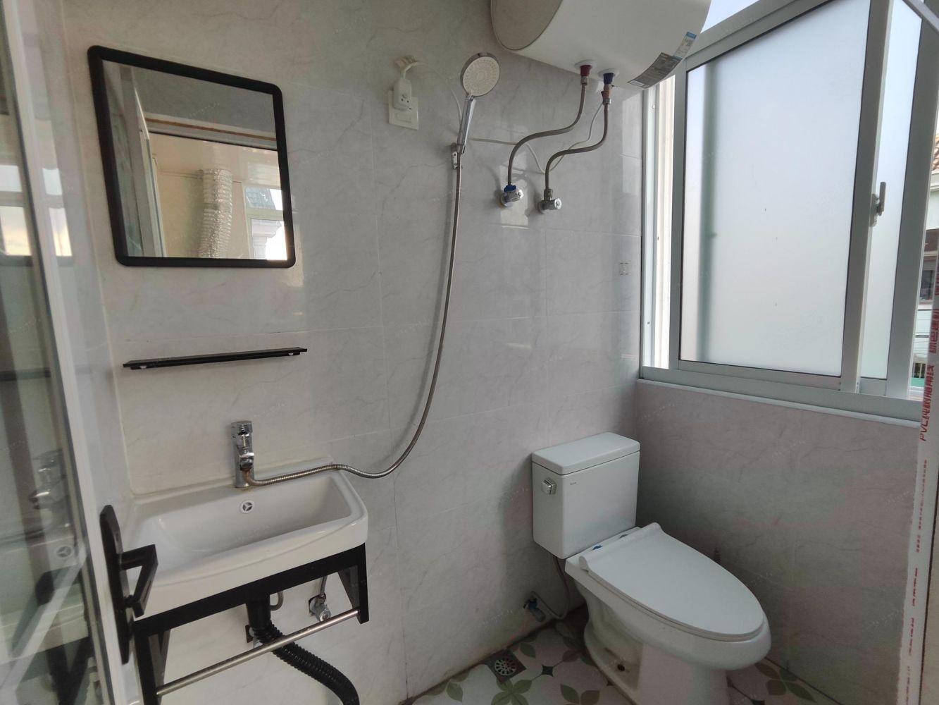 上海松江华兴小区二手房房源图片