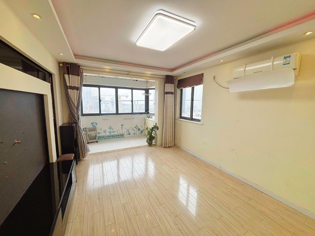 上海崇业小区二手房房源图片