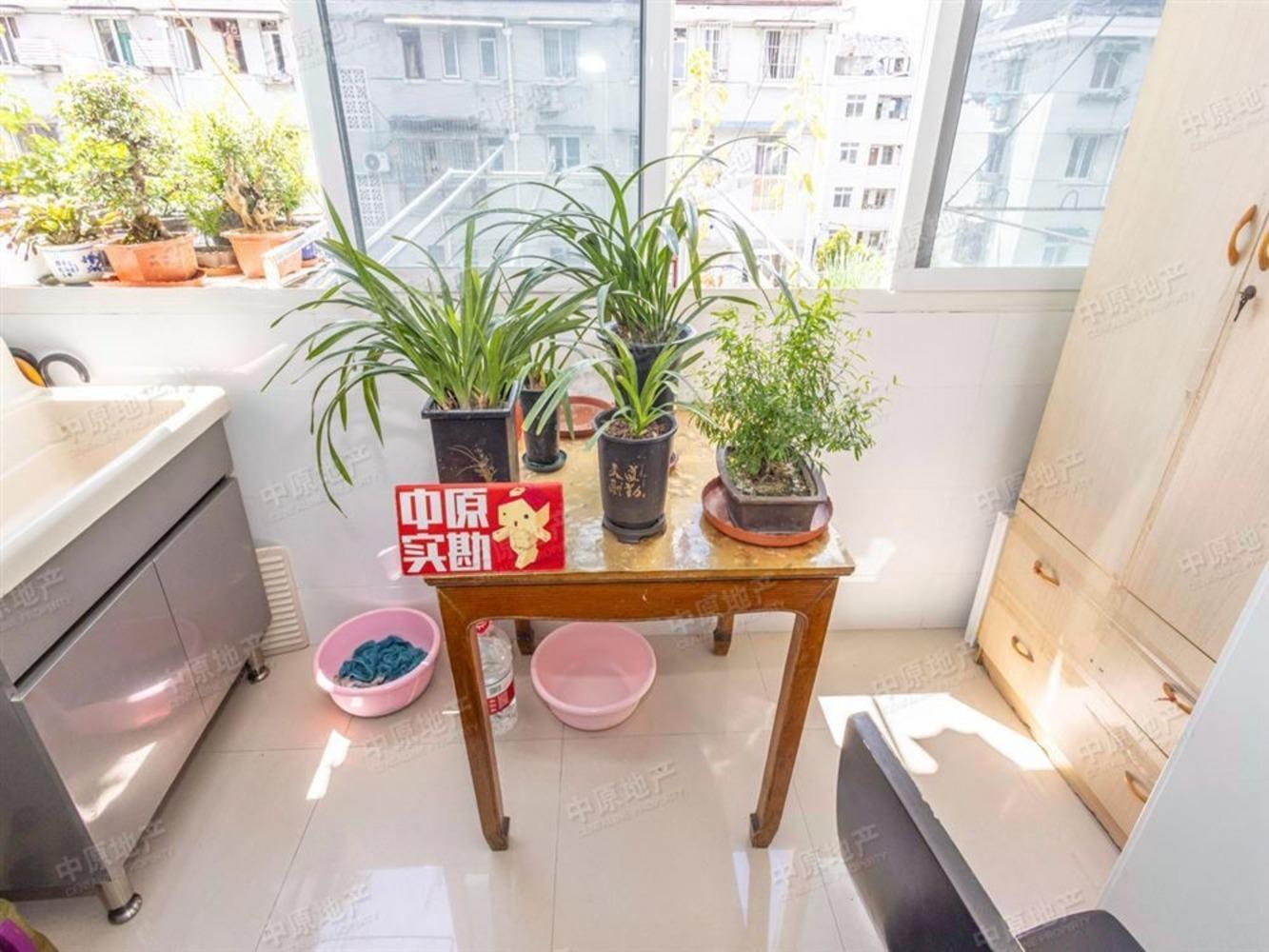 上海凤城三村二手房房源图片