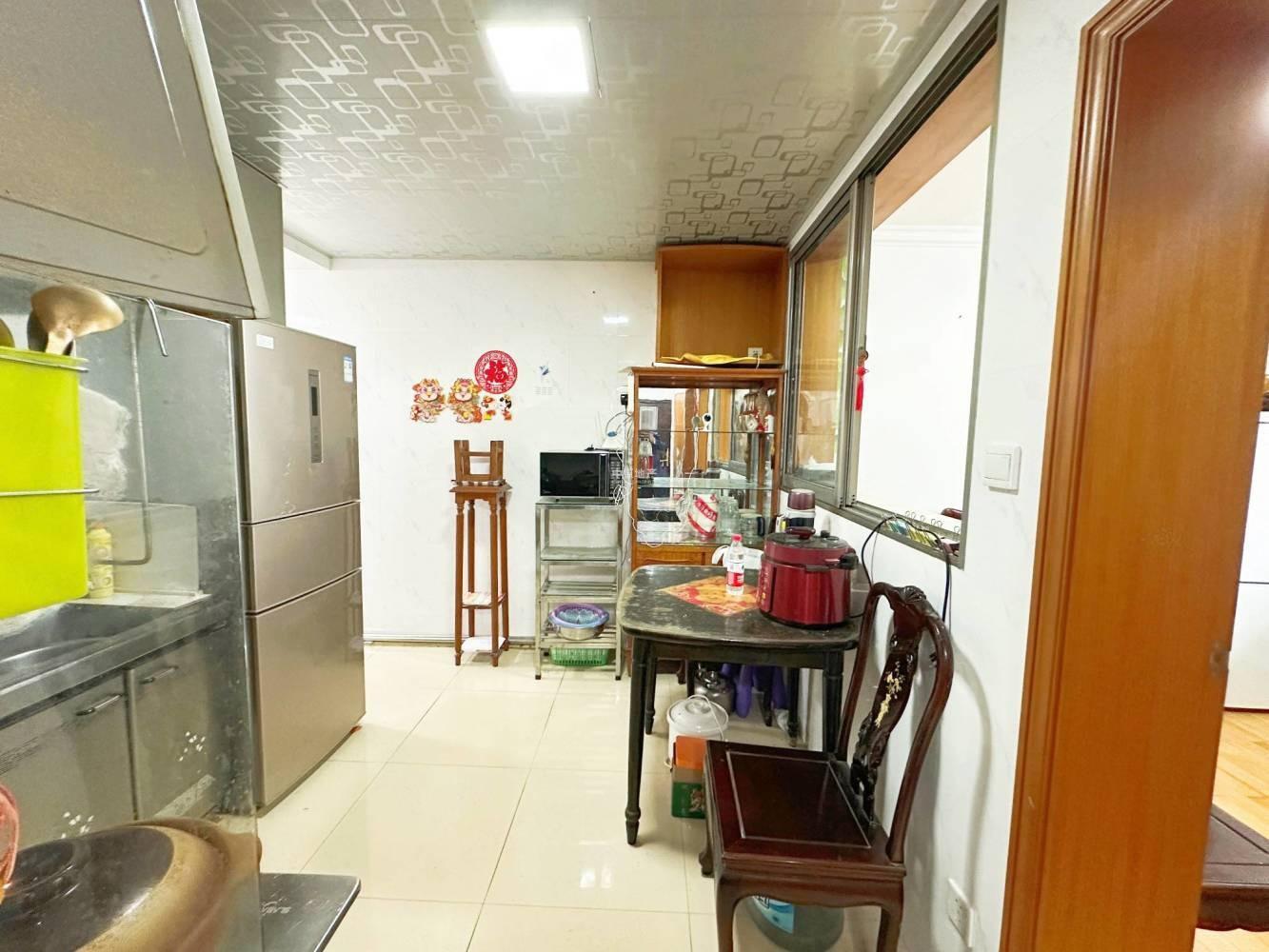 上海双辽支路70弄小区二手房房源图片