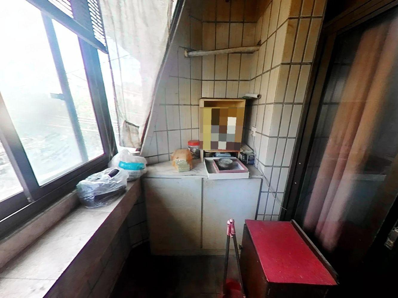 上海公交新村二手房房源图片