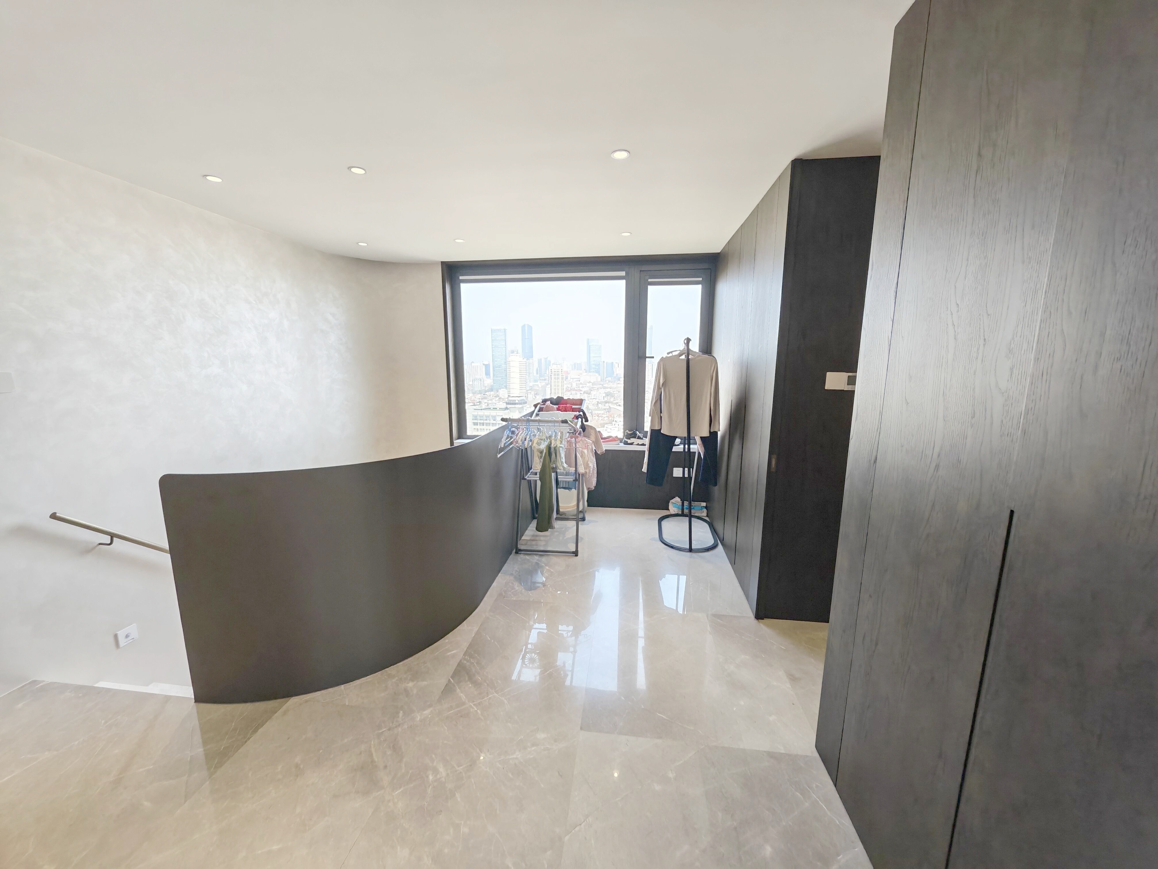 上海华仁大厦二手房房源图片