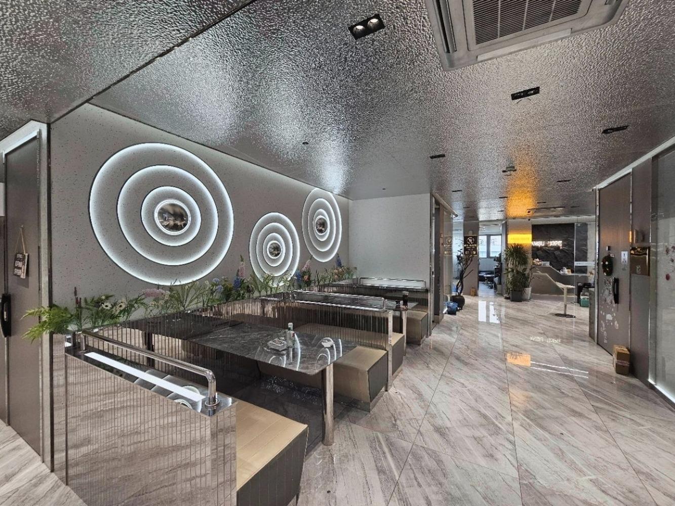 上海静安广场二手房房源图片