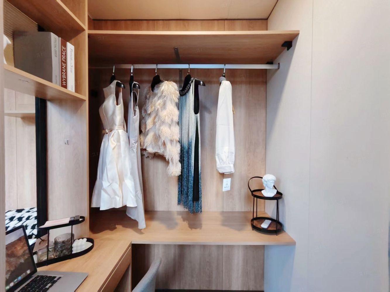 上海浦锦路1277号楼二手房房源图片