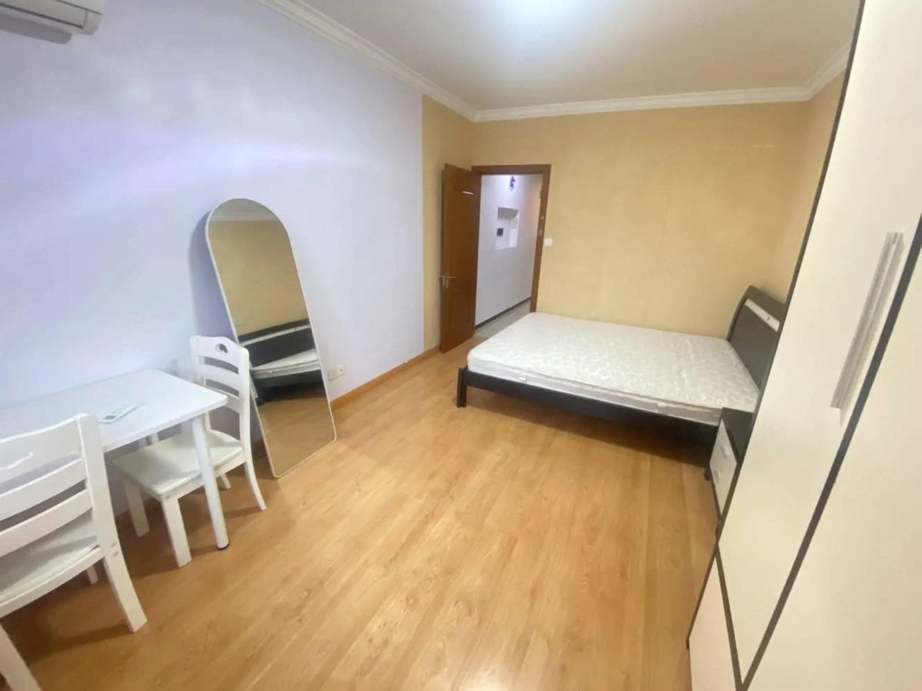 上海控江路1200弄小区二手房房源图片