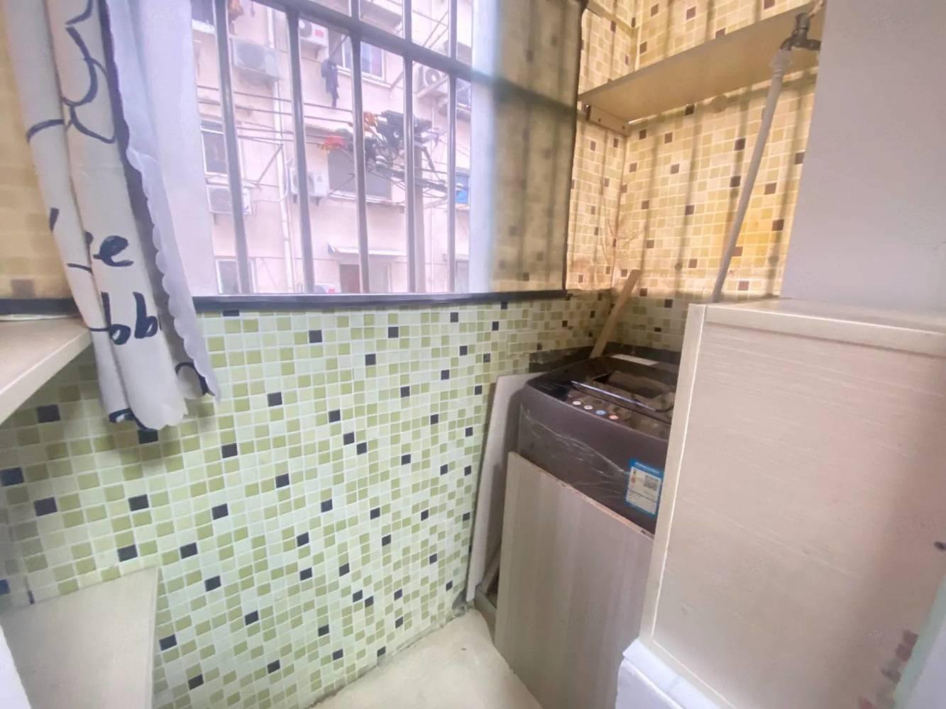 上海控江路1200弄小区二手房房源图片