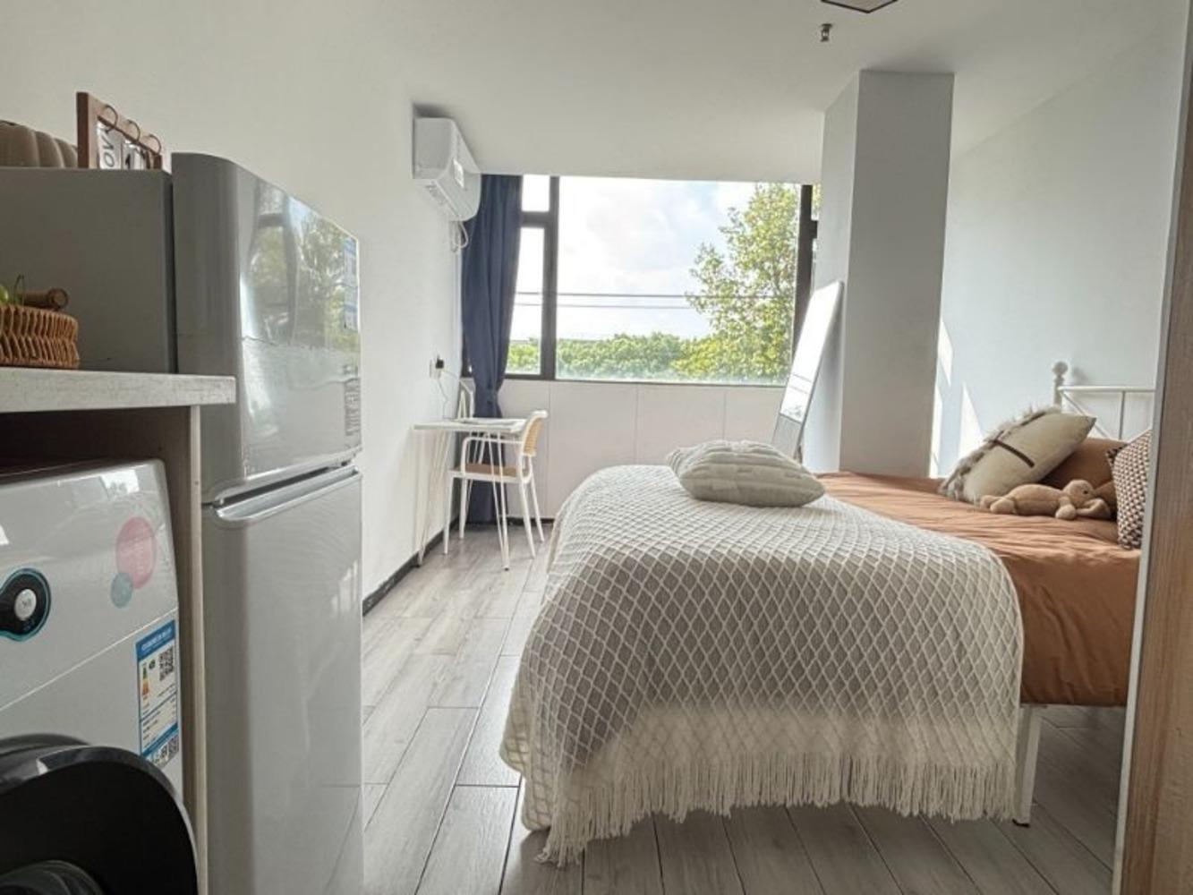 上海向阳工业小区二手房房源图片