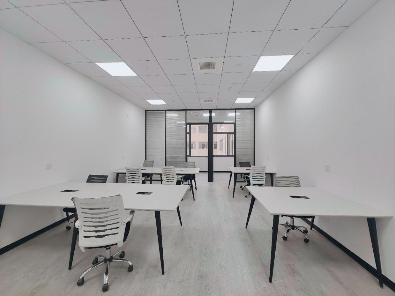 上海宝钢浦东国贸大厦二手房房源图片