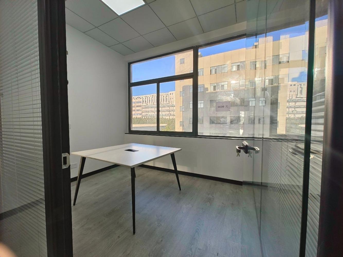 上海宝钢浦东国贸大厦二手房房源图片