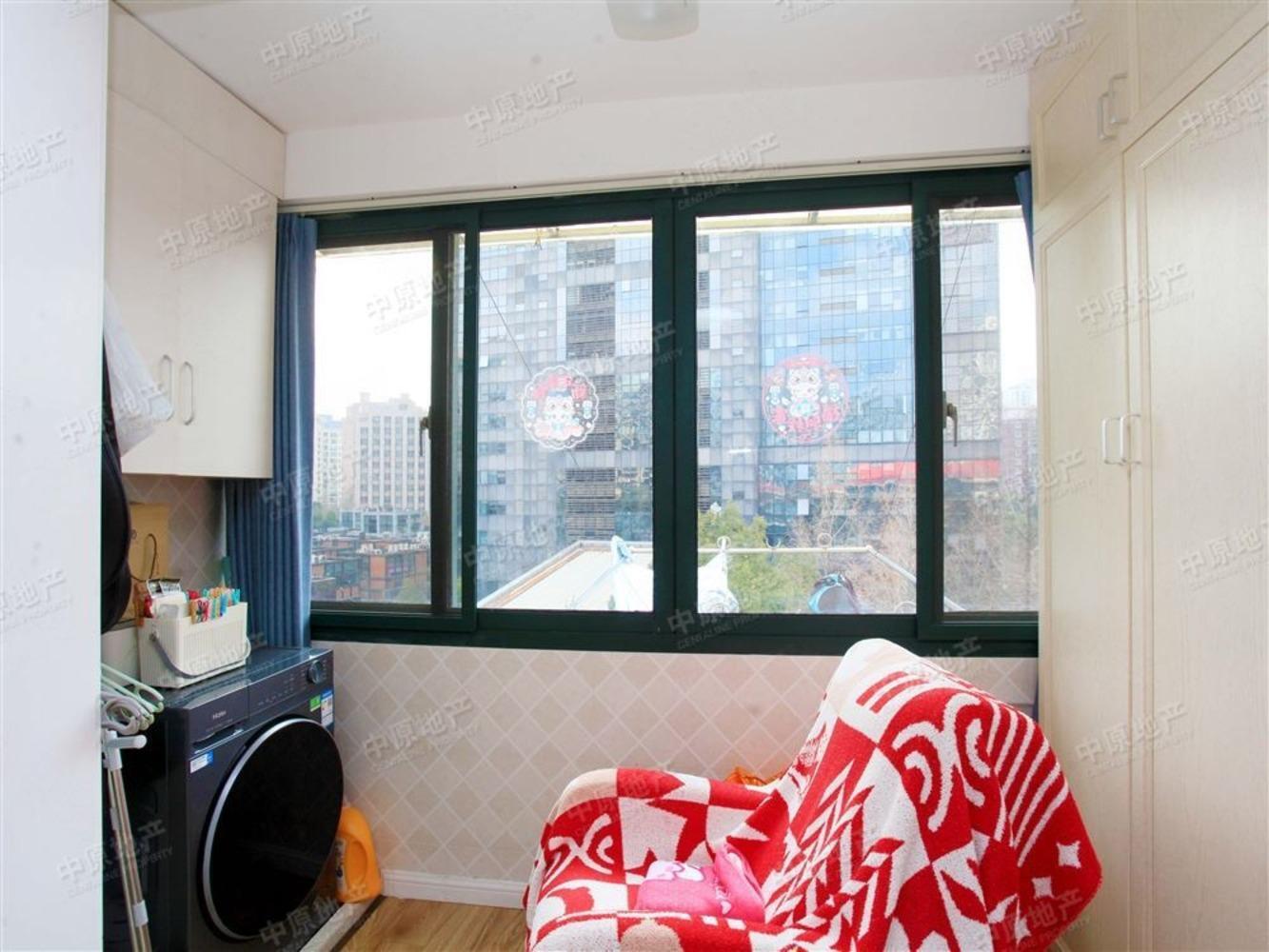 上海大连路1188弄小区二手房房源图片