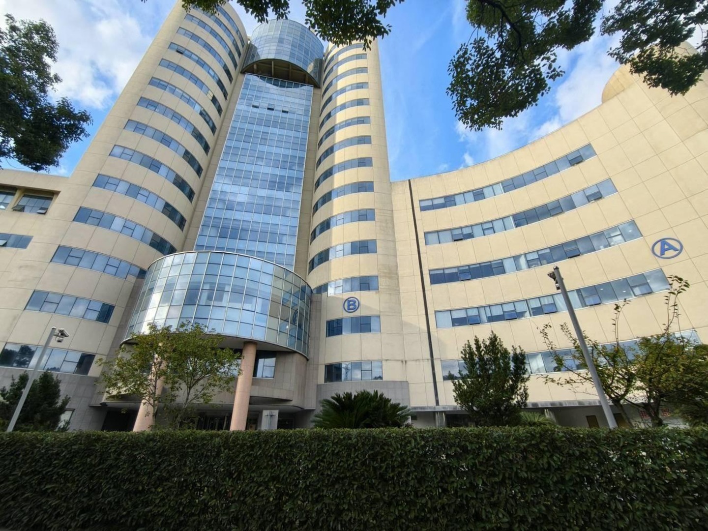 上海宝钢浦东国贸大厦二手房房源图片