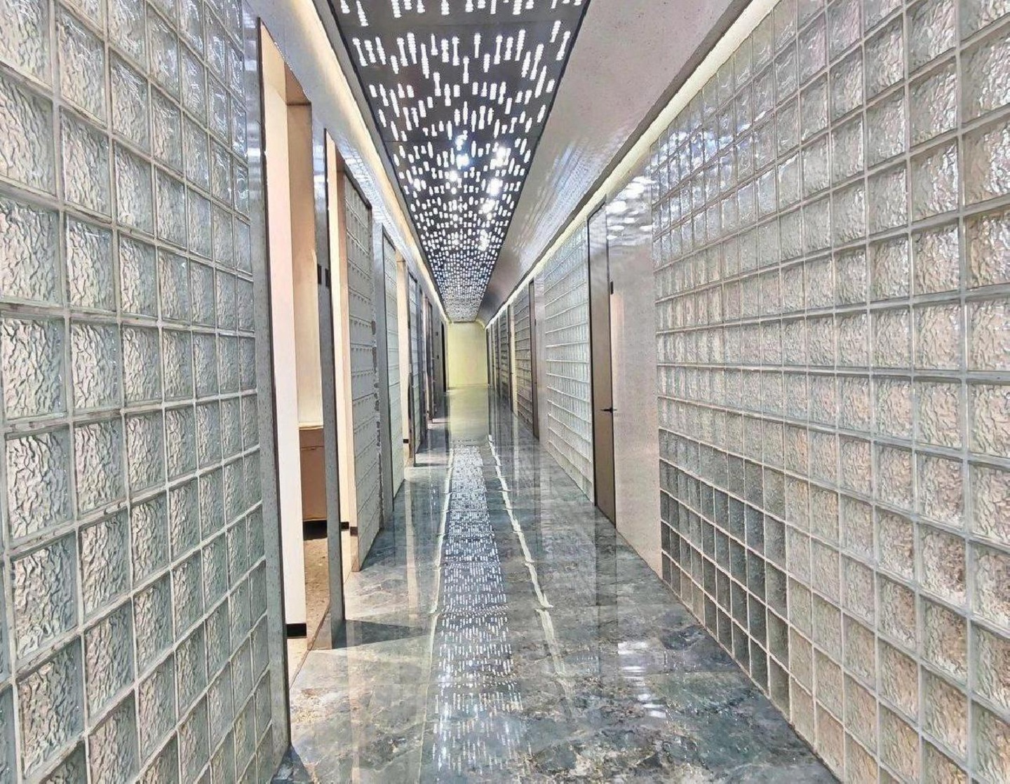 上海宝钢浦东国贸大厦二手房房源图片