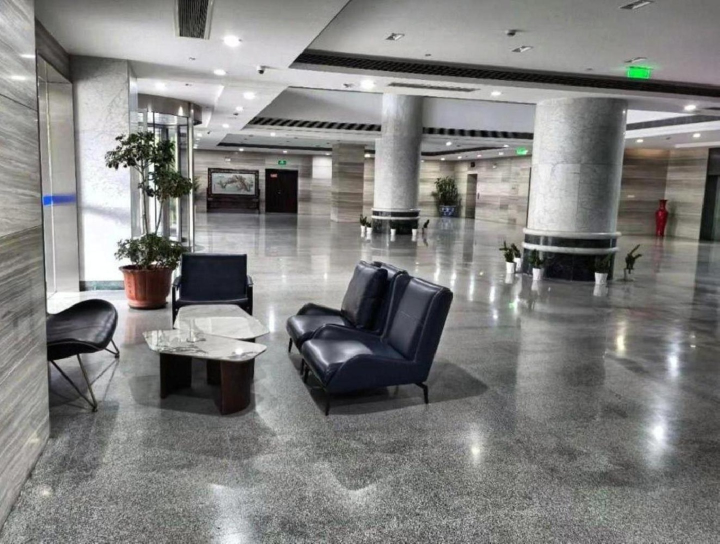 上海宝钢浦东国贸大厦二手房房源图片