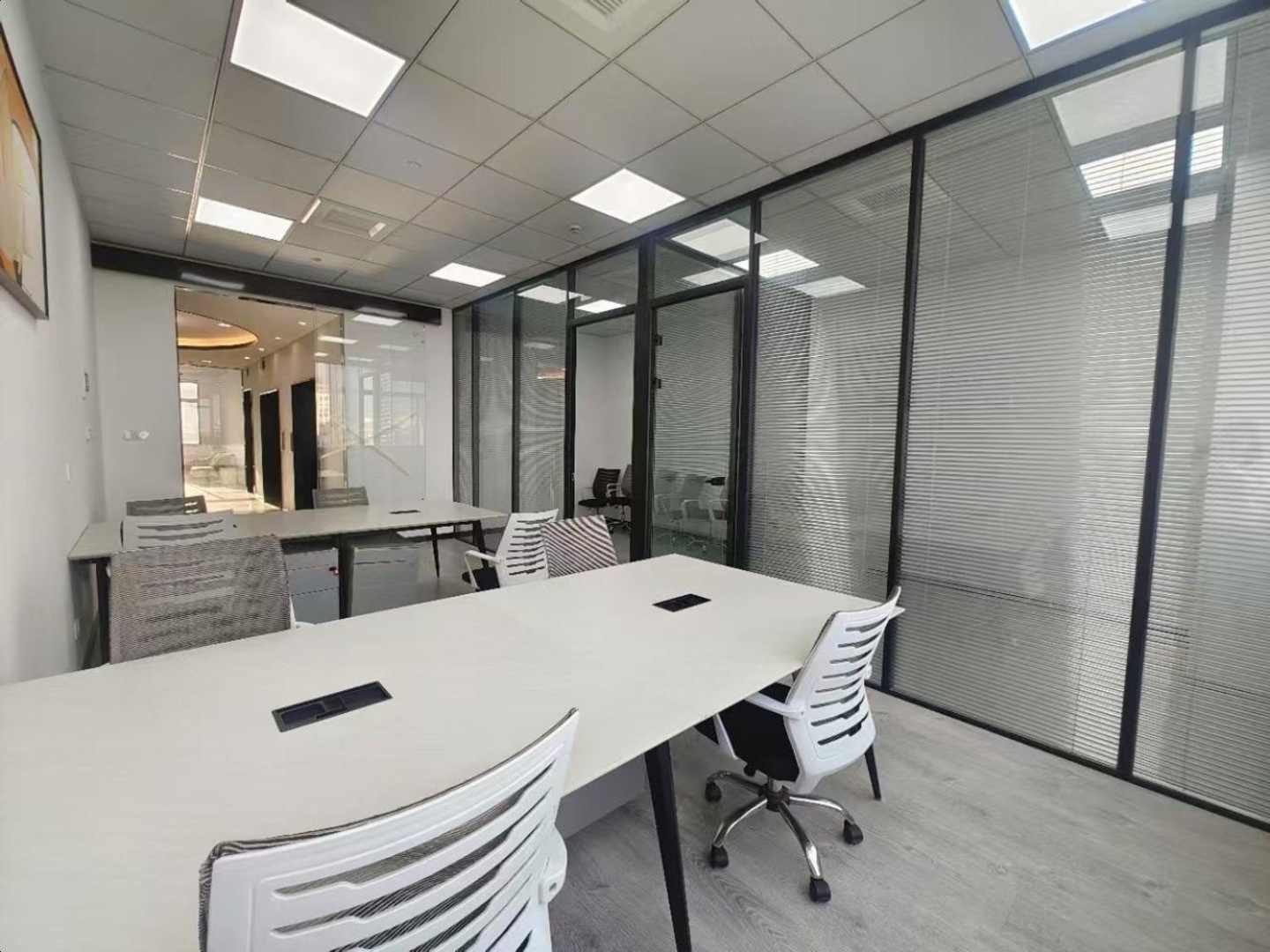 上海宝钢浦东国贸大厦二手房房源图片