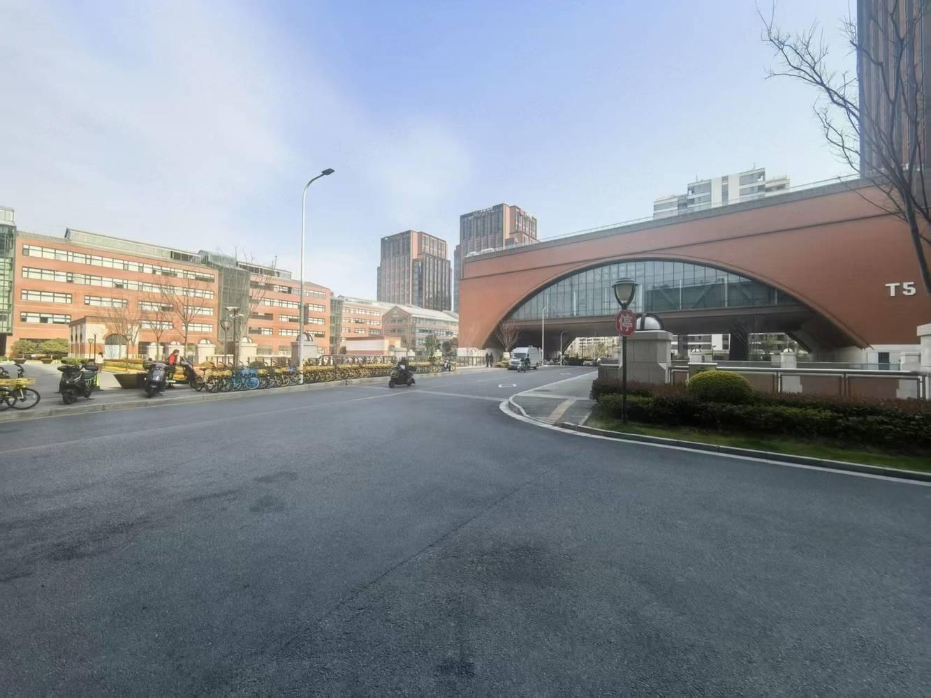 上海互联宝地二手房房源图片