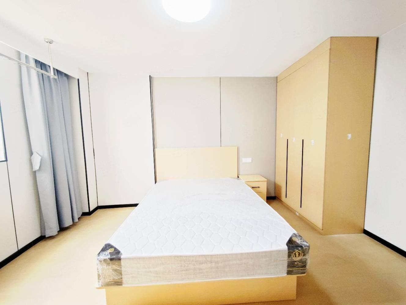 上海洪德路820号楼二手房房源图片