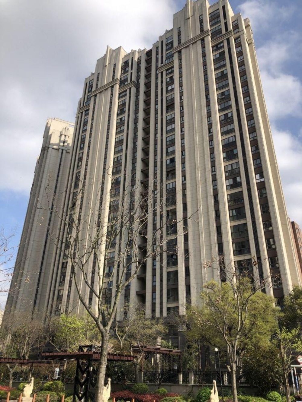 上海龙湖郦城(商住楼)二手房房源图片