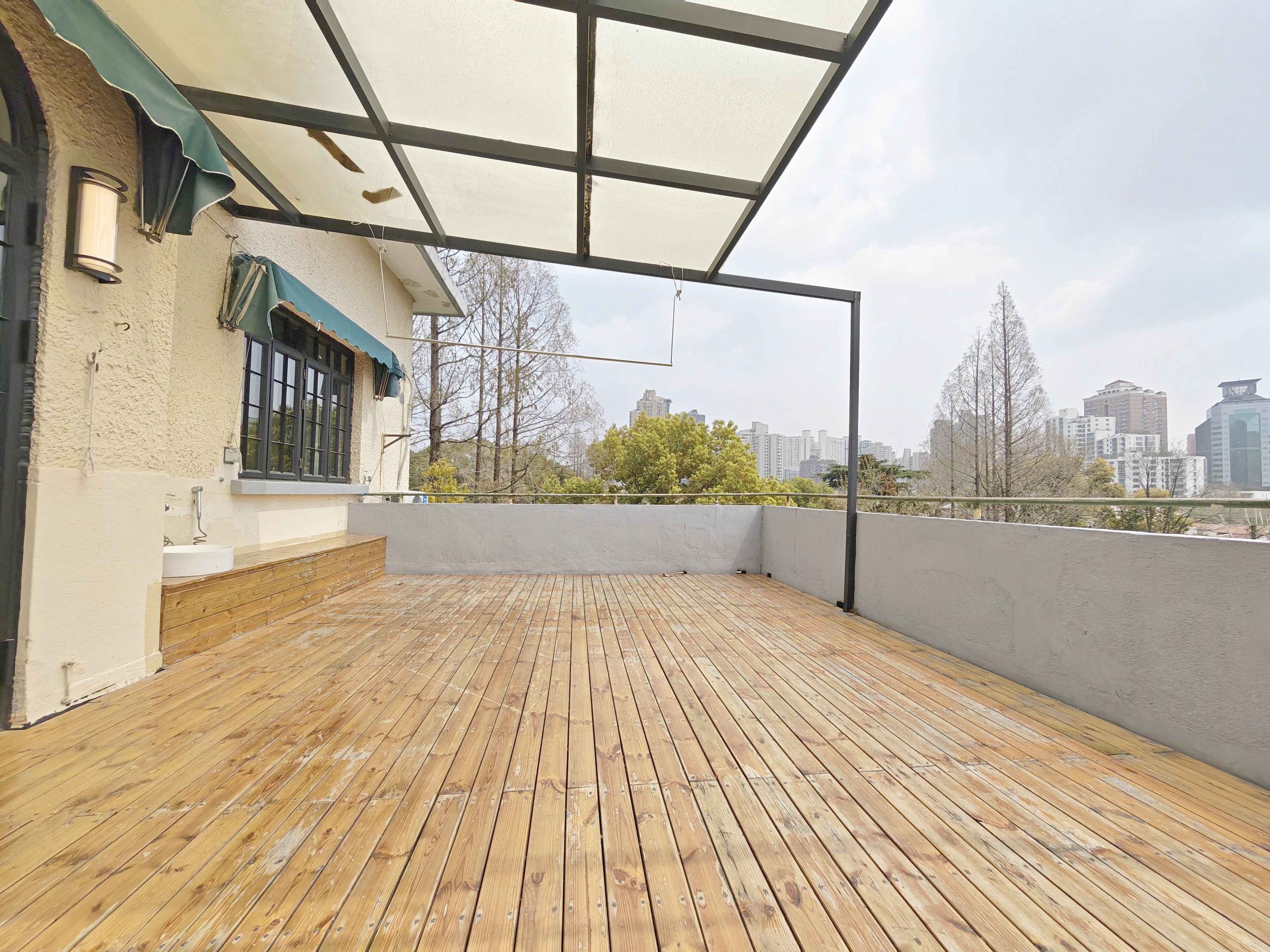 上海岳阳路195弄小区二手房房源图片