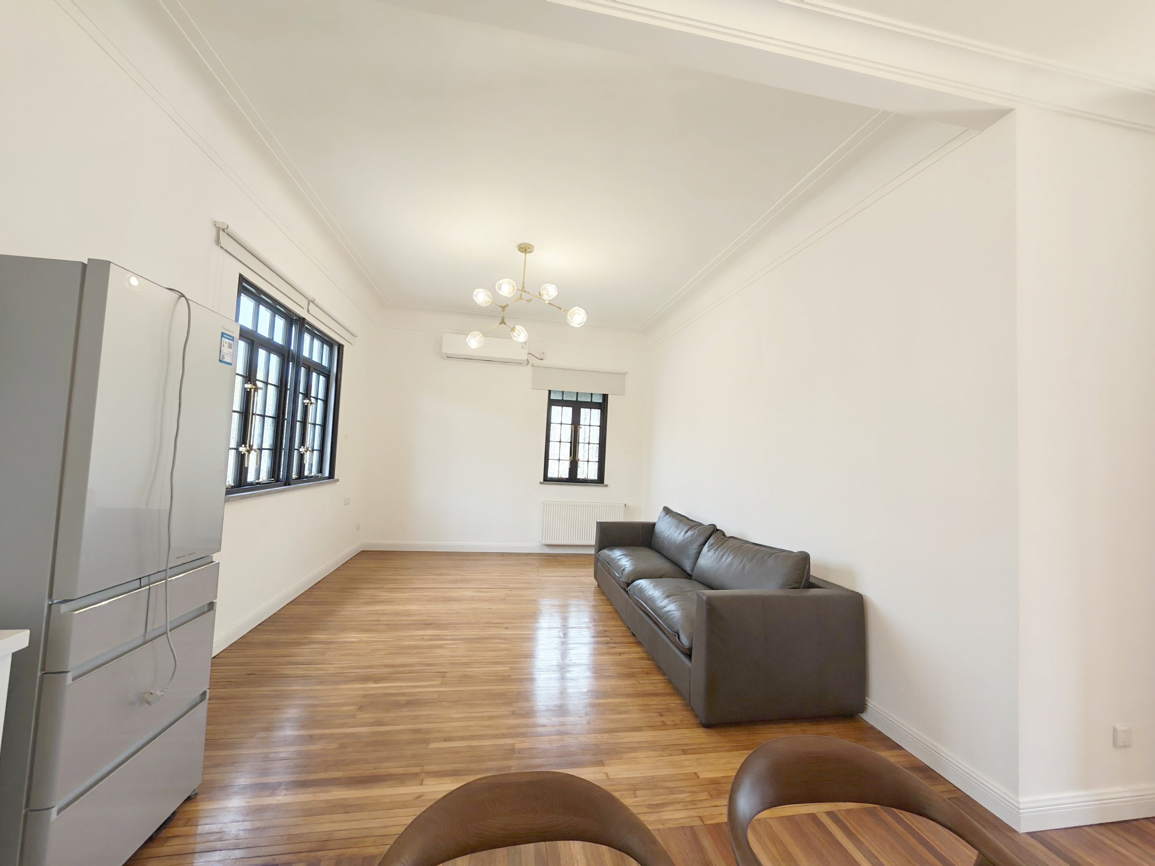 上海岳阳路195弄小区二手房房源图片