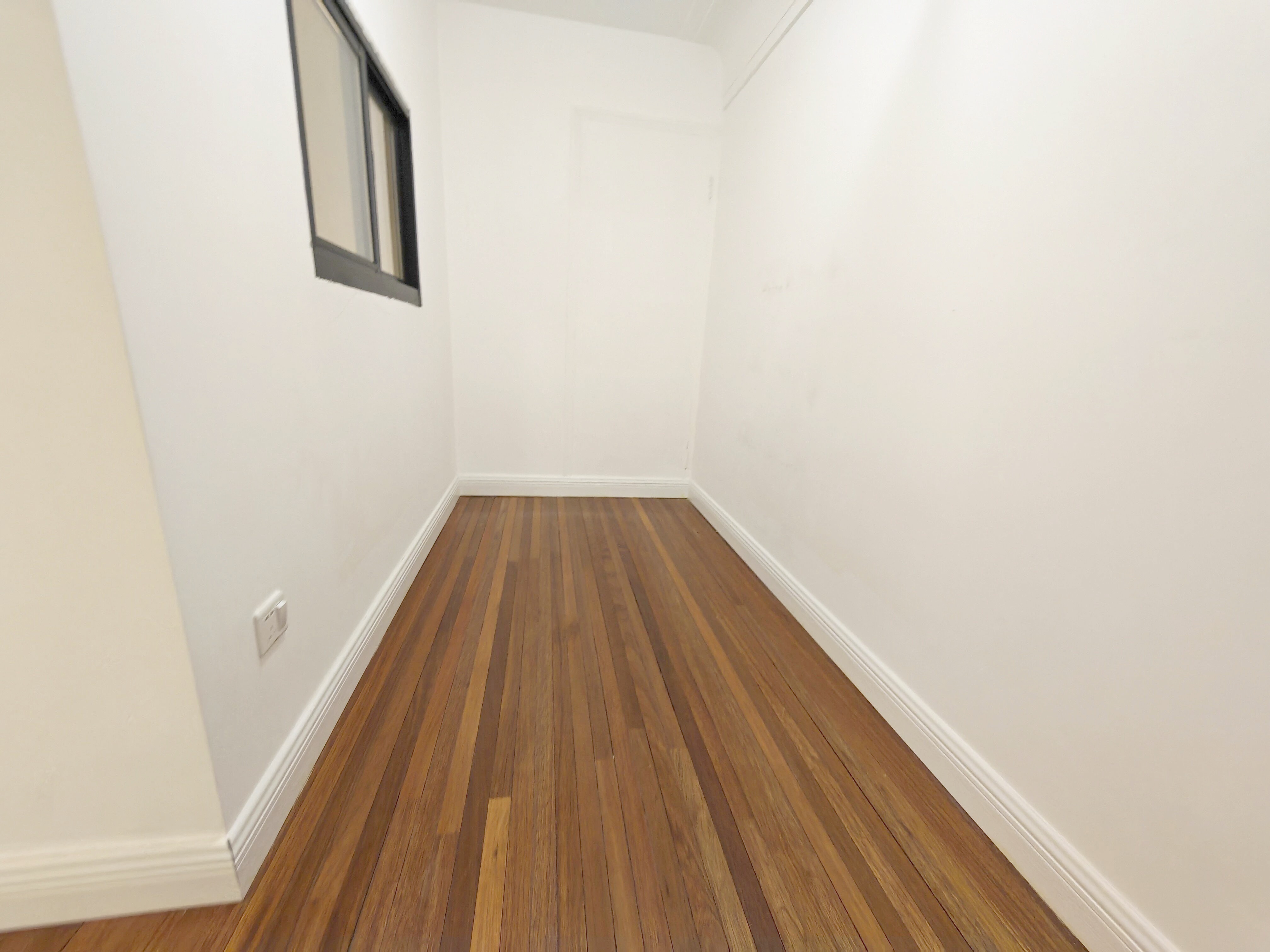 上海岳阳路195弄小区二手房房源图片