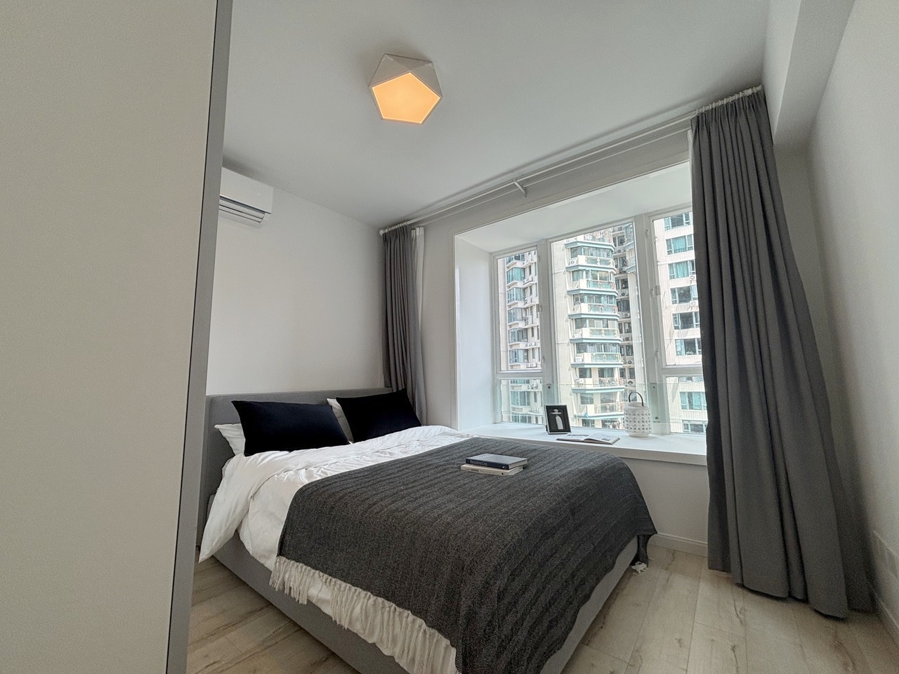 上海东方曼哈顿世纪豪庭二手房房源图片