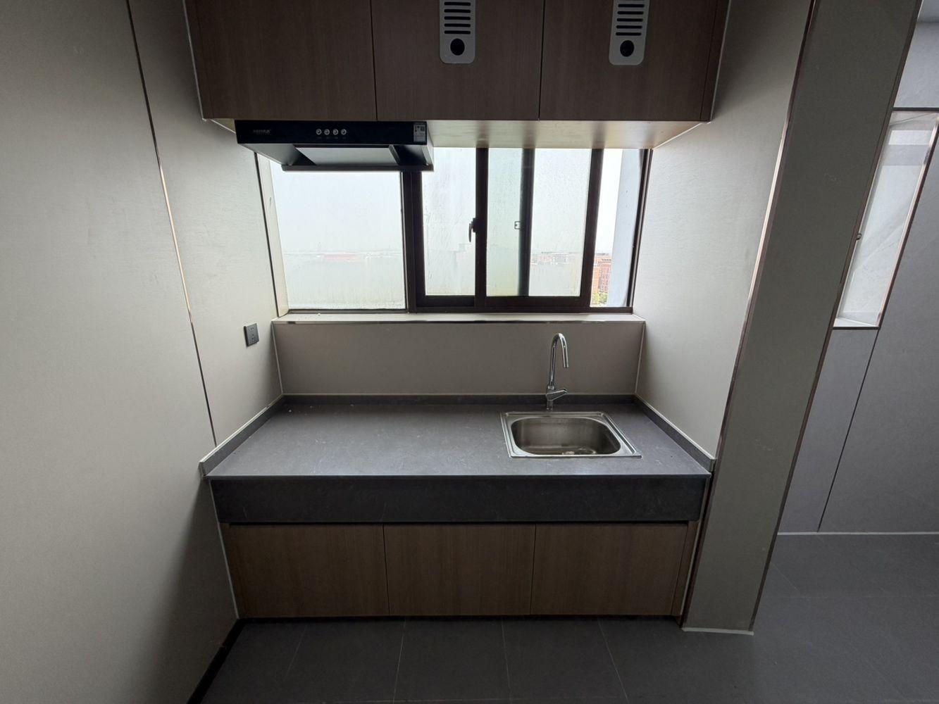 上海秀浦路3097号楼二手房房源图片