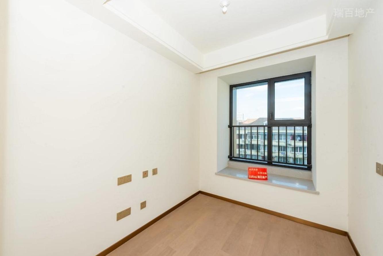 上海保利天汇二手房房源图片