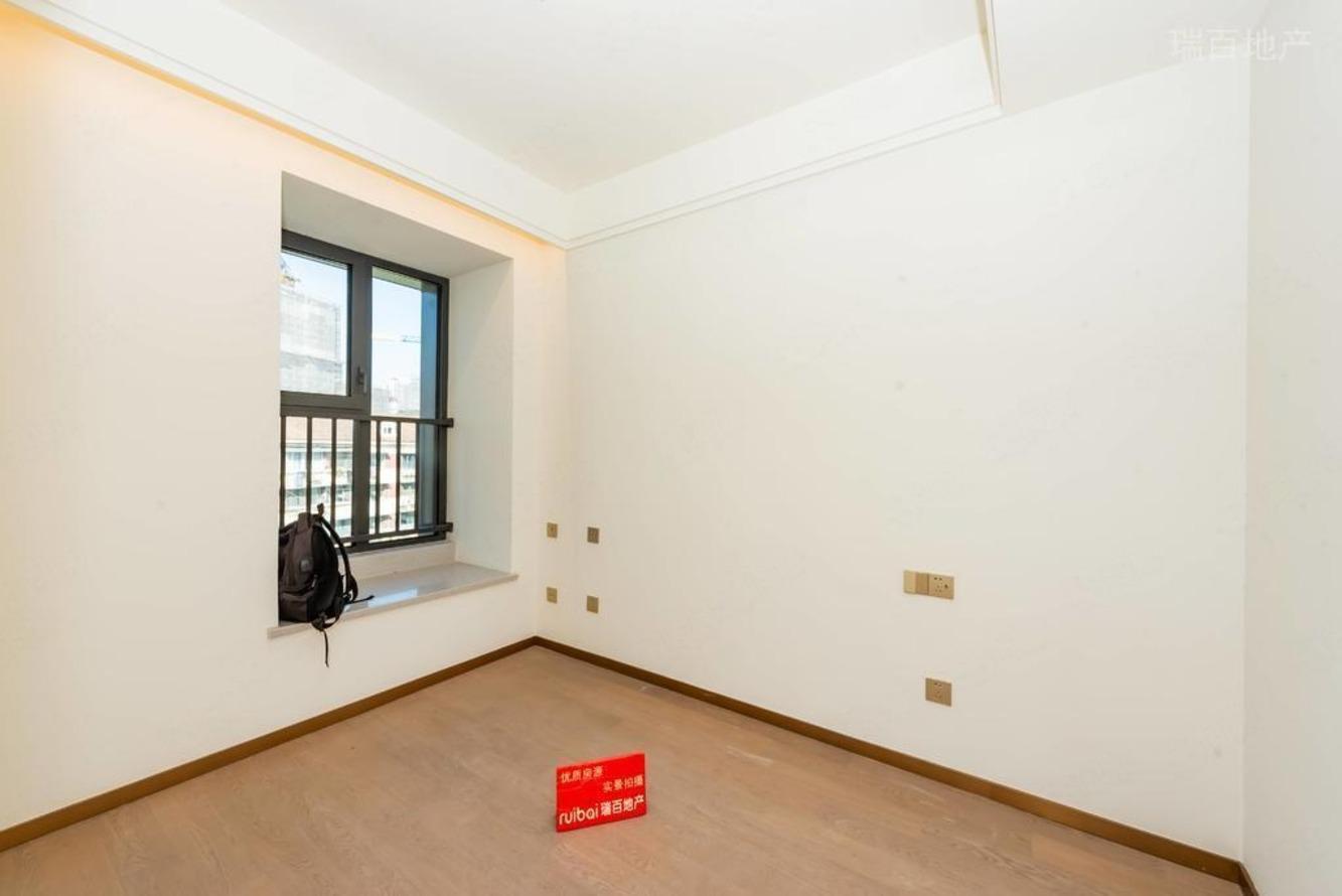 上海保利天汇二手房房源图片