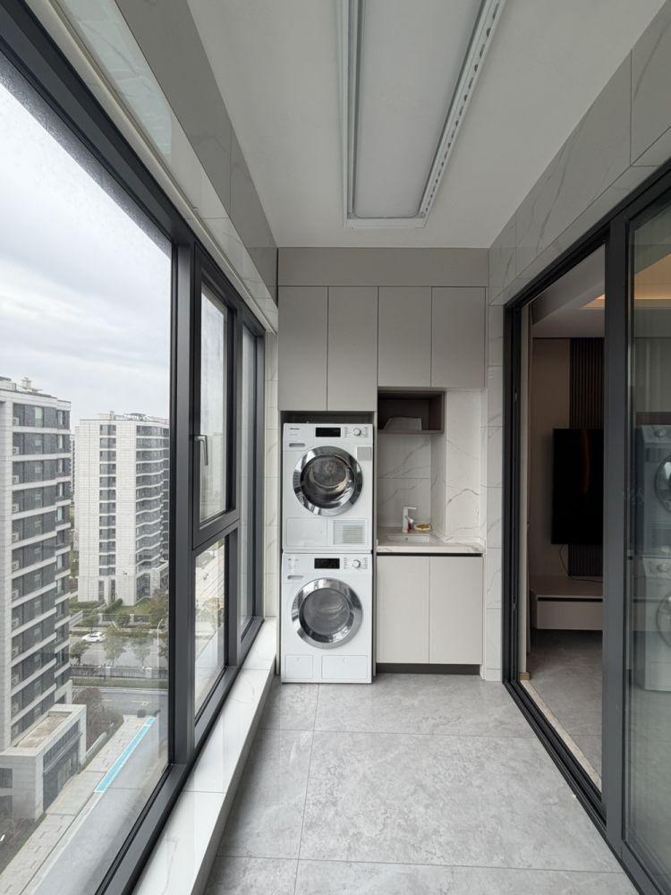 上海融创未来金融城悦融雅筑二手房房源图片