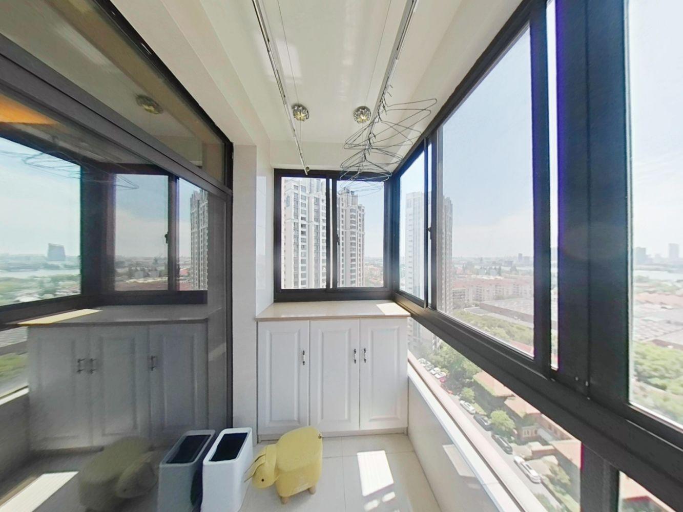 上海国际滨江城二手房房源图片